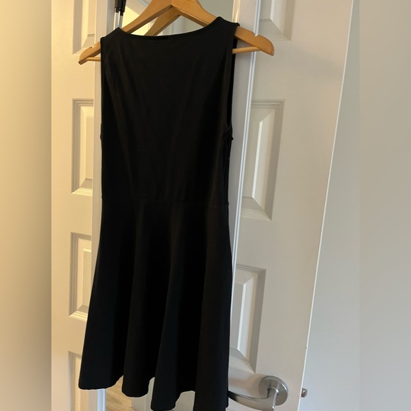 Aritzia Dress - Picture 3 of 6